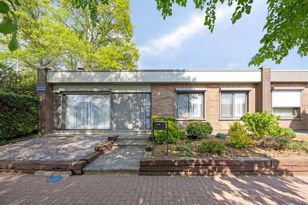 Bungalow te koop in Zottegem 9620 289000.00€ 3 slaapkamers 110.00m² - Zoekertje 461961