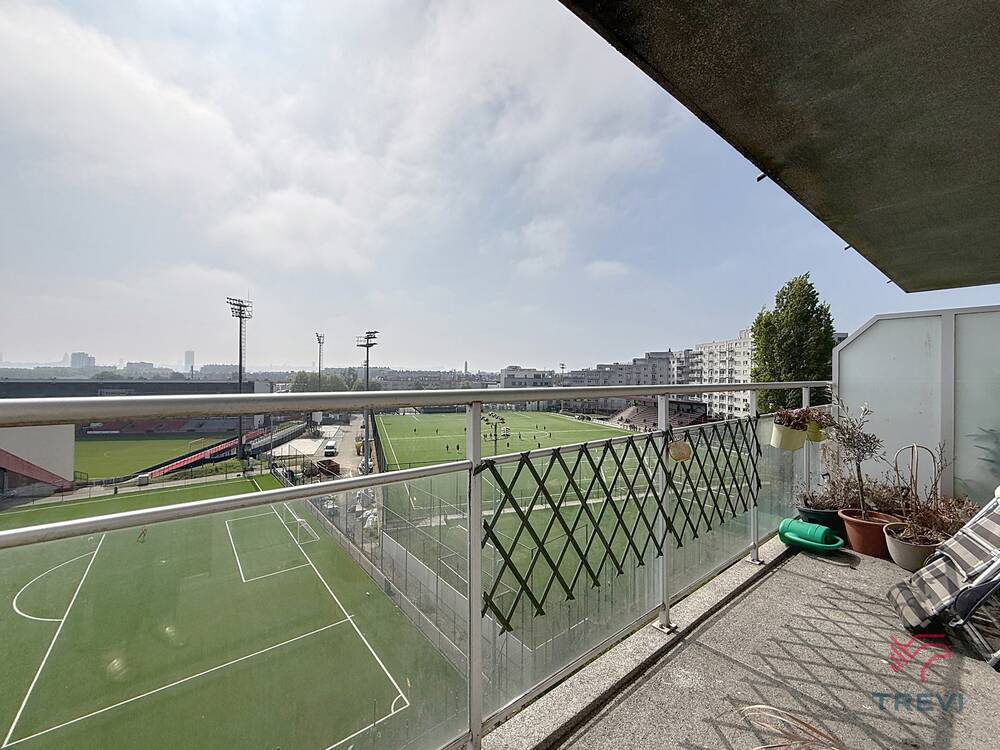 Appartement te huur in Sint-Jans-Molenbeek 1080 1100.00€ 2 slaapkamers 95.00m² - Zoekertje 462143
