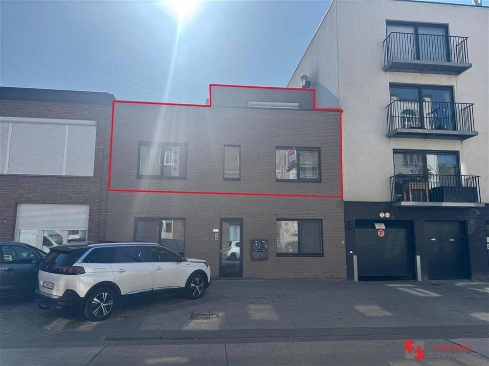 Penthouse à vendre à Hoboken 2660 250000.00€ 3 chambres 97.00m² - annonce 461699