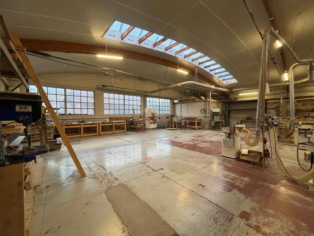Commerce à louer à Torhout 8820 1690.00€ chambres 0.00m² - annonce 462194