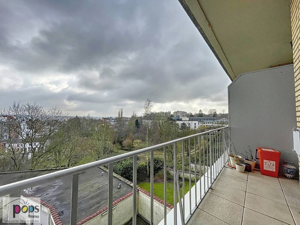 Appartement te koop in Ukkel 1180 215000.00€ 1 slaapkamers 67.00m² - Zoekertje 461414