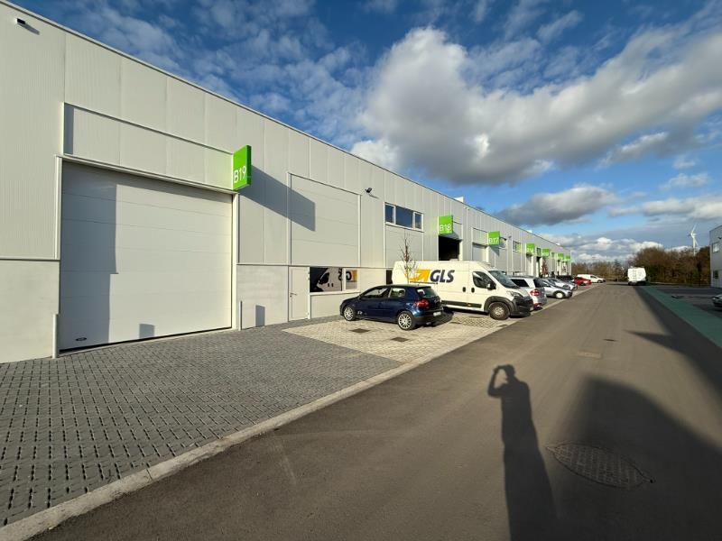Commerce à louer à Evergem 9940 1170.00€ chambres 216.00m² - annonce 462591