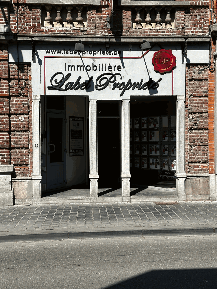 Commerce à louer à Péruwelz 7600 680.00€ chambres 60.00m² - annonce 461962