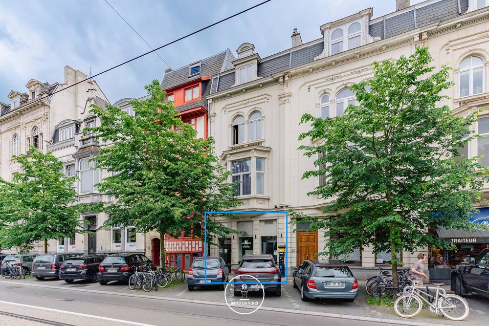 Commerce à vendre à Gand 9000 395000.00€  chambres 141.00m² - annonce 461841