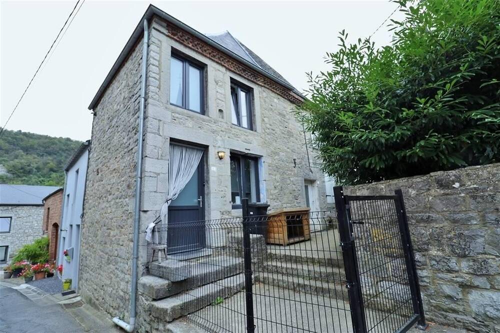 Maison à louer à Treignes 5670 525.00€ 1 chambres 72.00m² - annonce 461915