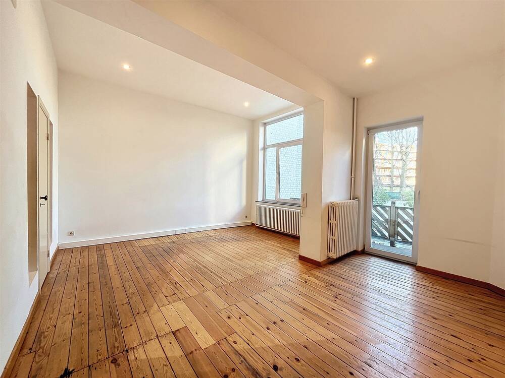 Handelszaak te  huur in Sint-Lambrechts-Woluwe 1200 1590.00€  slaapkamers 95.00m² - Zoekertje 463296