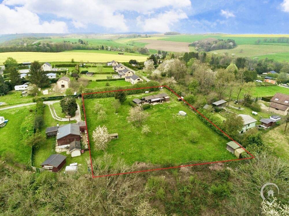 Bungalow te koop in Hastière 5540 124000.00€ 1 slaapkamers 48.00m² - Zoekertje 463468