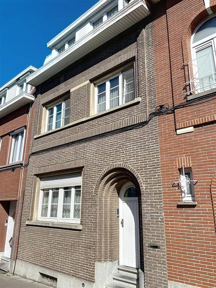 Huis te koop in Anderlecht 1070 369000.00€ 4 slaapkamers 145.00m² - Zoekertje 463103