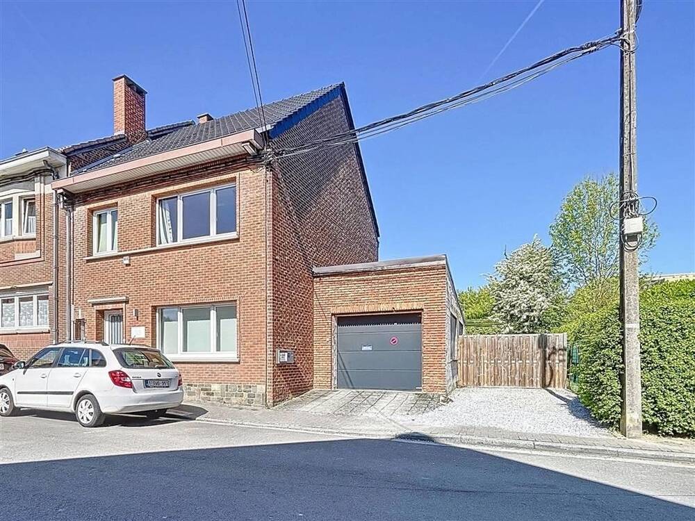 Appartementsgebouw te koop in Waver 1300 475000.00€ 1 slaapkamers 130.00m² - Zoekertje 463039