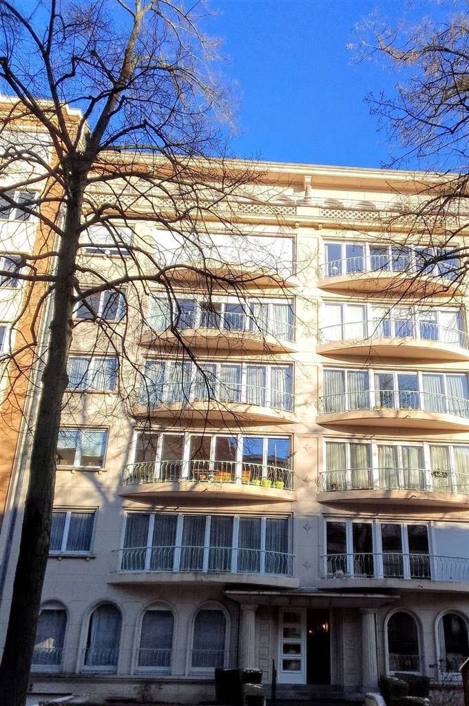 Appartement te koop in Elsene 1050 385000.00€ 1 slaapkamers 107.00m² - Zoekertje 462909
