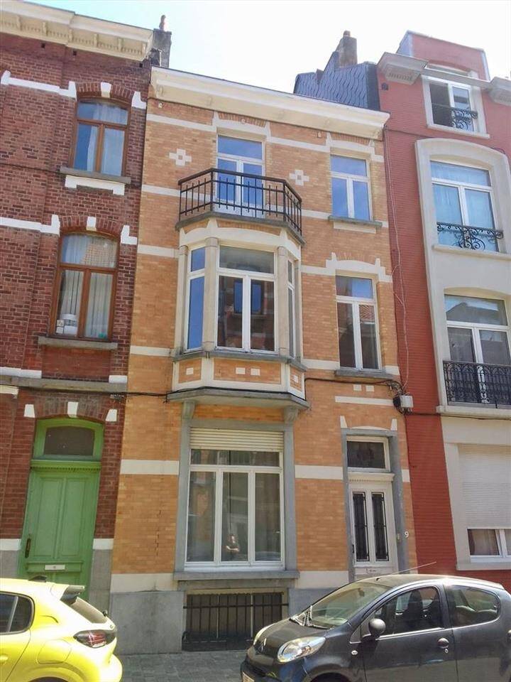 Huis te huur in Etterbeek 1040 1950.00€ 3 slaapkamers 148.00m² - Zoekertje 462908