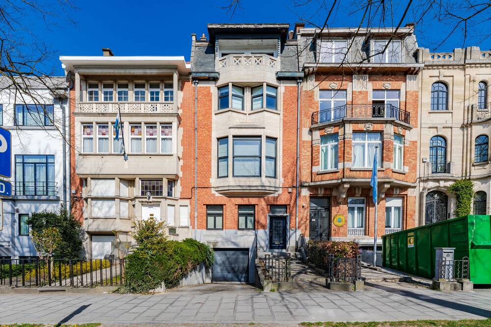 Maison de maître à vendre à Ixelles 1050 1950000.00€ 5 chambres 540.00m² - annonce 463984