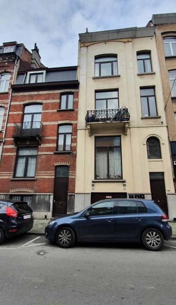 Duplex te koop in Sint-Jans-Molenbeek 1080 229000.00€ 3 slaapkamers 120.00m² - Zoekertje 463750
