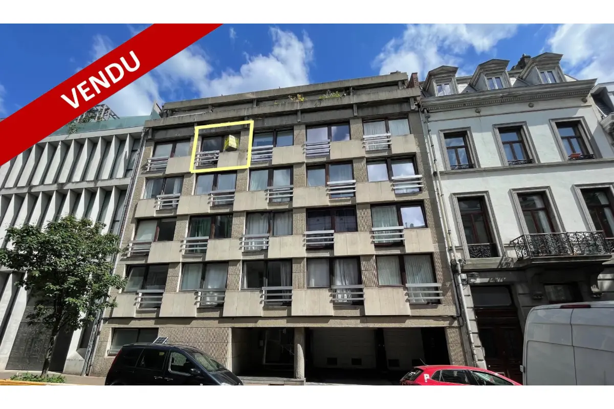 Studio à vendre à Saint-Gilles 1060 125000.00€  chambres 25.00m² - annonce 465092