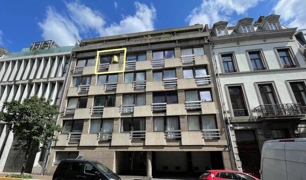 Studio à vendre à Saint-Gilles 1060 125000.00€ chambres 25.00m² - annonce 465092