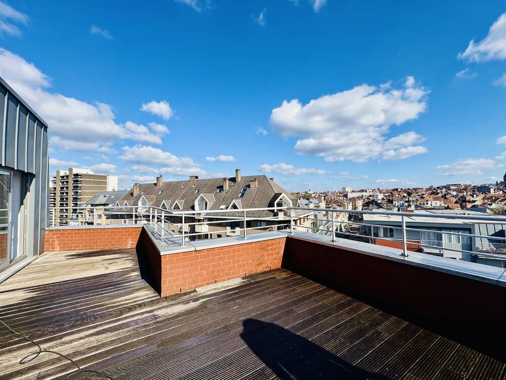 Penthouse te huur in Etterbeek 1040 2950.00€ 3 slaapkamers 140.00m² - Zoekertje 467182