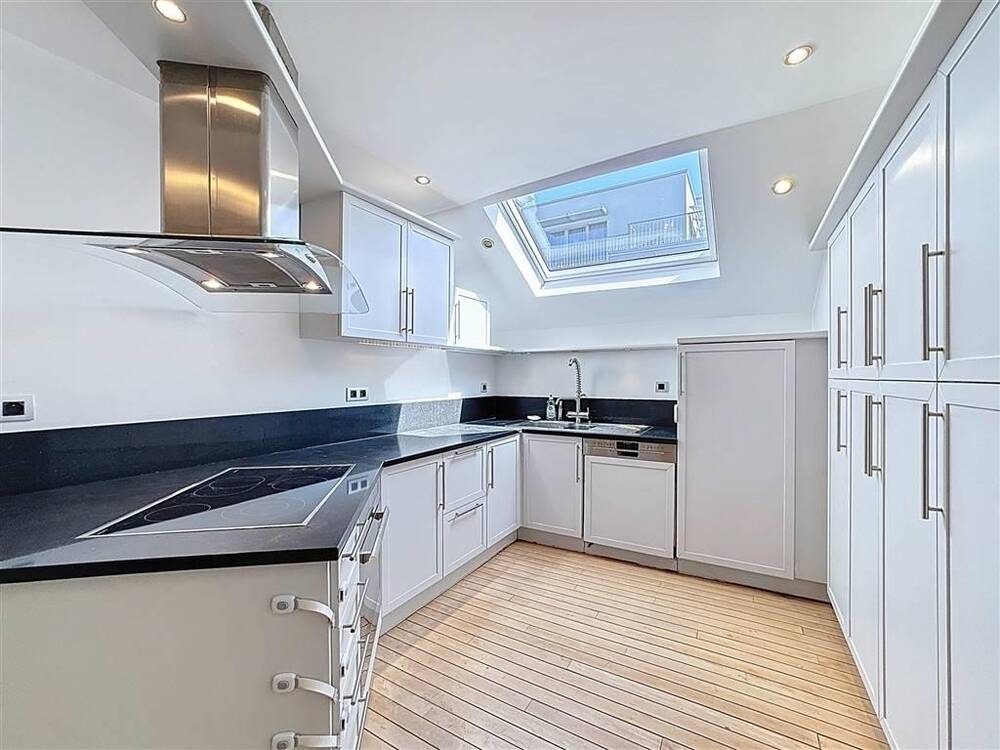 Duplex à louer à Ixelles 1050 2700.00€ 4 chambres 160.00m² - annonce 466919