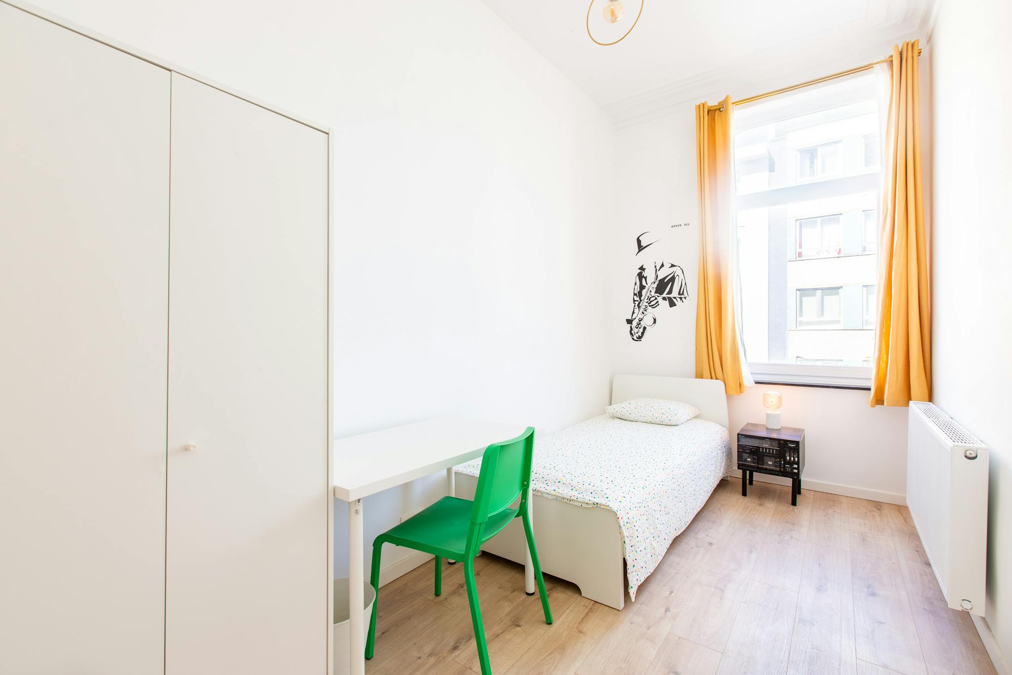 Appartement à louer à Molenbeek-Saint-Jean 1080 500.00€ 1 chambres 200.00m² - annonce 468886