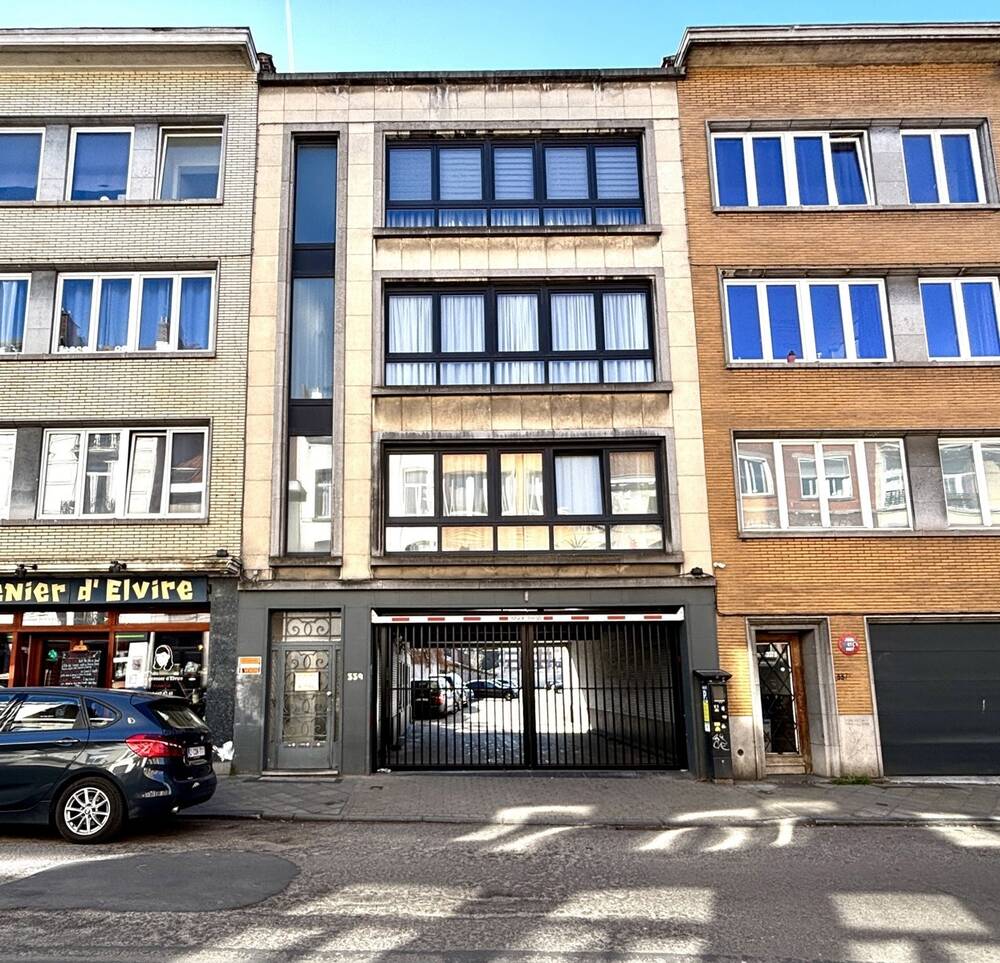Immeuble de rapport - Immeuble à appartement à vendre à Ixelles 1050 799000.00€  chambres 300.00m² - annonce 470255