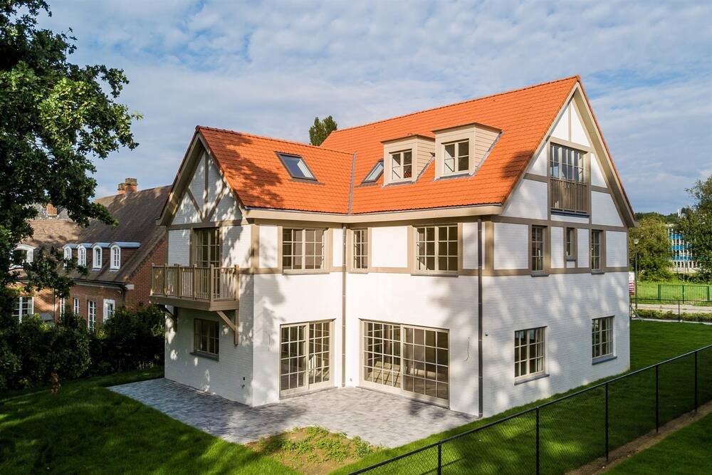 Villa te huur in Sint-Pieters-Woluwe 1150 6700.00€ 5 slaapkamers 505.00m² - Zoekertje 471441