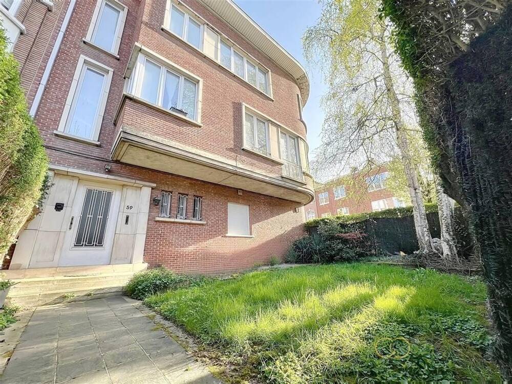 Huis te koop in Sint-Lambrechts-Woluwe 1200 625000.00€ 3 slaapkamers 162.00m² - Zoekertje 473697
