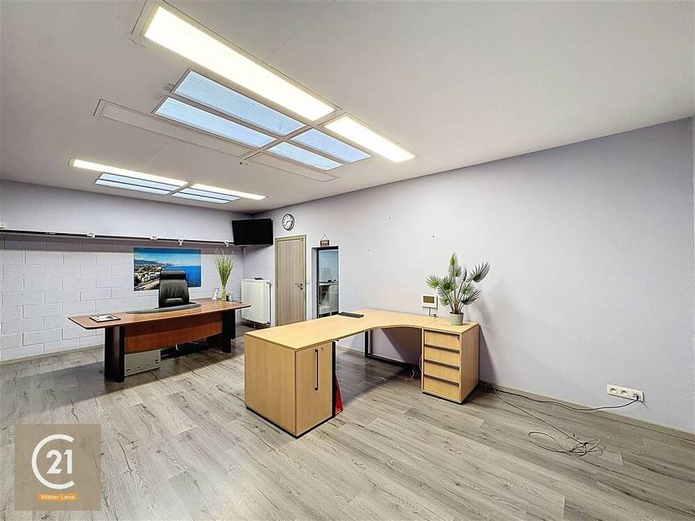 Autre à louer à Waterloo 1410 2200.00€ chambres 180.00m² - annonce 472346