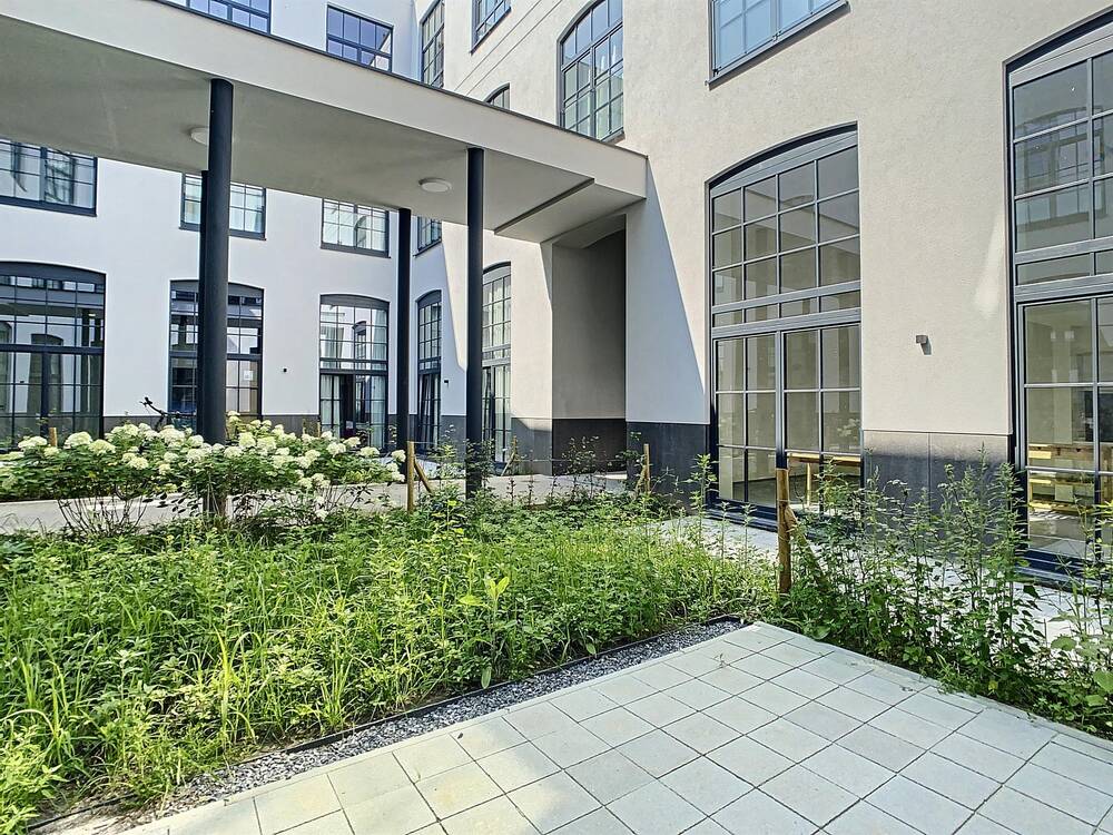 Rez-de-chaussée à louer à Ixelles 1050 1350.00€ 1 chambres 82.00m² - annonce 475104
