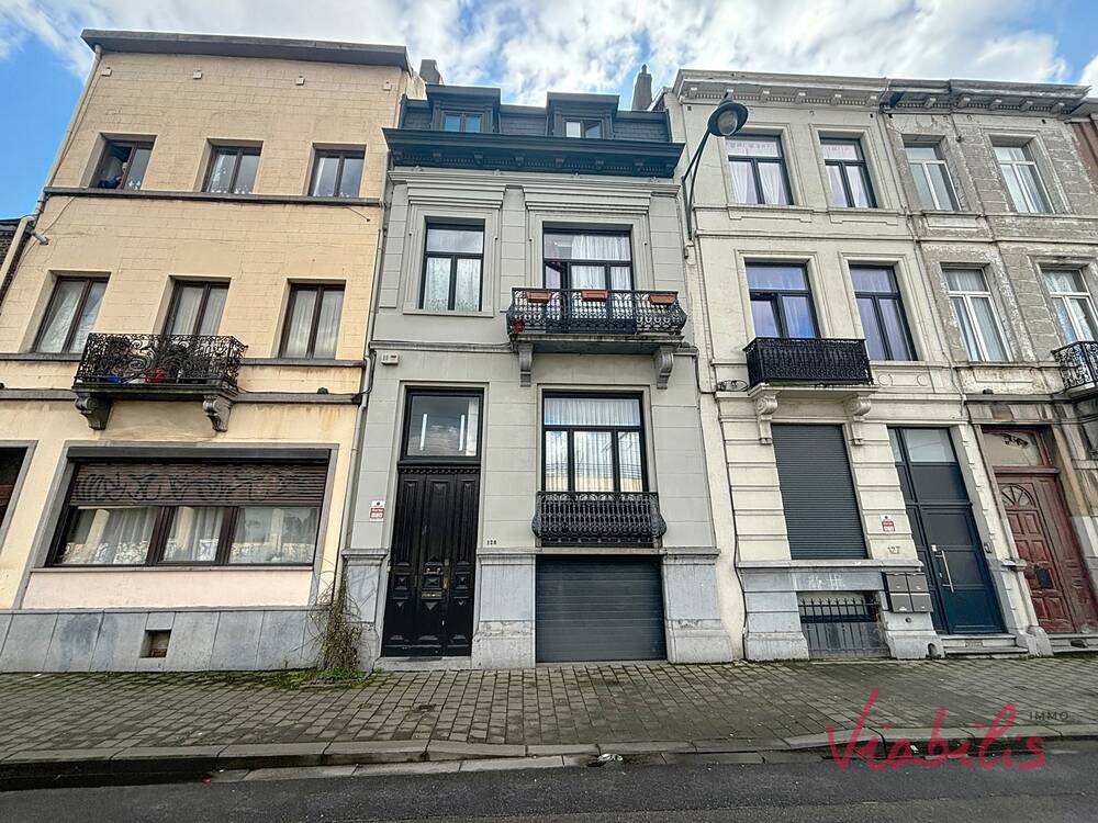 Immeuble mixte à vendre à Saint-Gilles 1060 599000.00€ 5 chambres 300.00m² - annonce 474593
