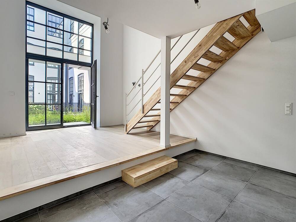 Rez-de-chaussée à louer à Saint-Gilles 1060 1400.00€ 1 chambres 82.00m² - annonce 474646