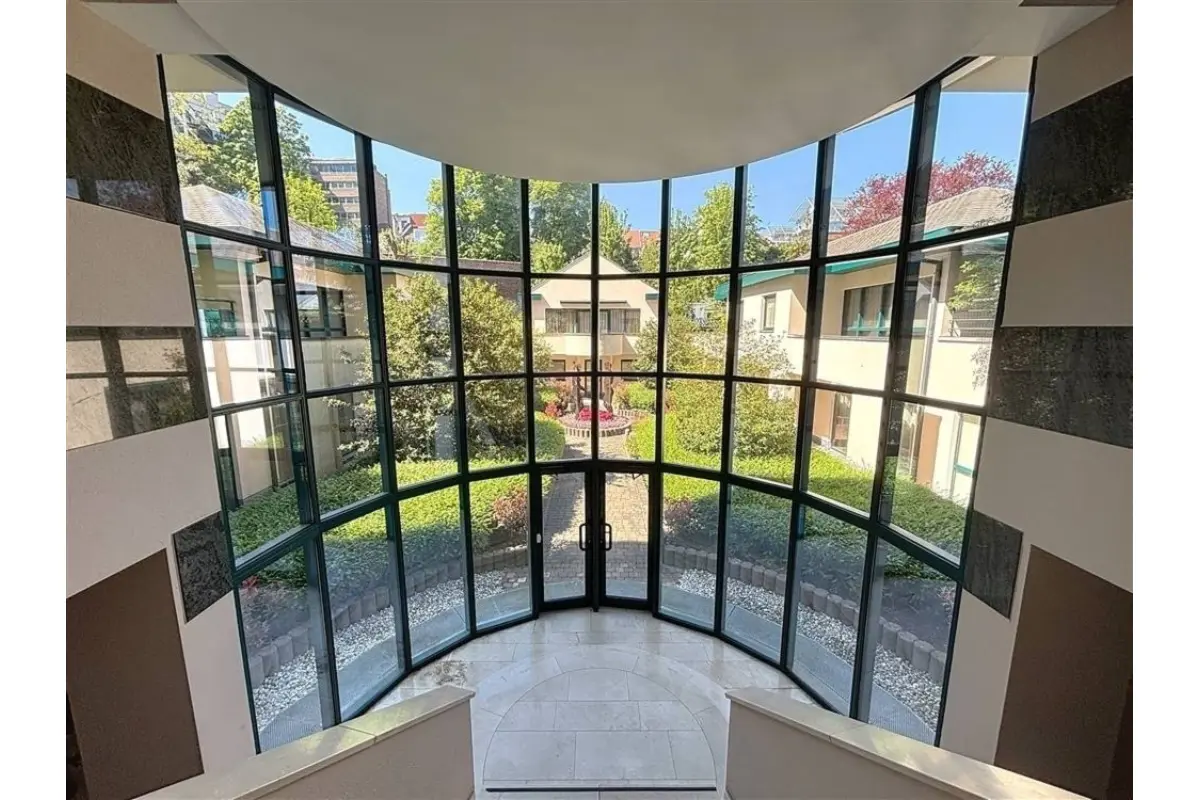 Commerce à vendre à Ixelles 1050 249000.00€ 1 chambres 70.00m² - annonce 474855