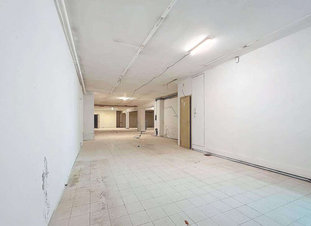 Commerce à vendre à Bruxelles 1000 499000.00€ chambres 292.00m² - annonce 475719
