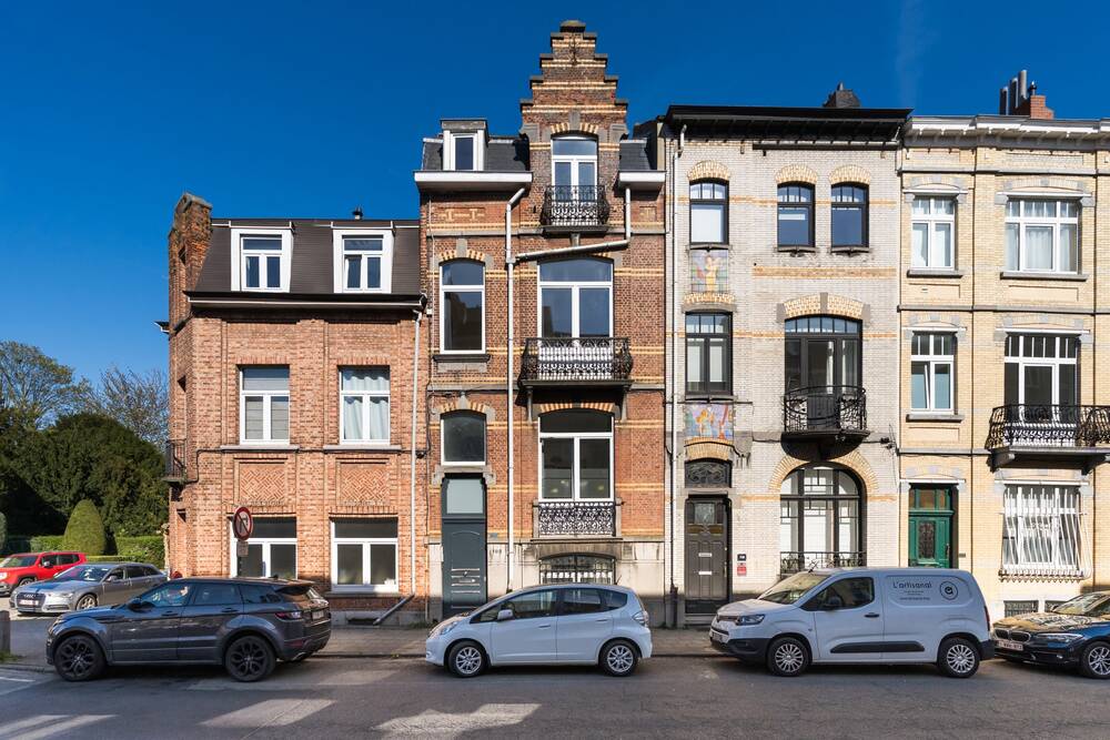 Huis te koop in Sint-Lambrechts-Woluwe 1200 775000.00€ 6 slaapkamers 205.00m² - Zoekertje 476138