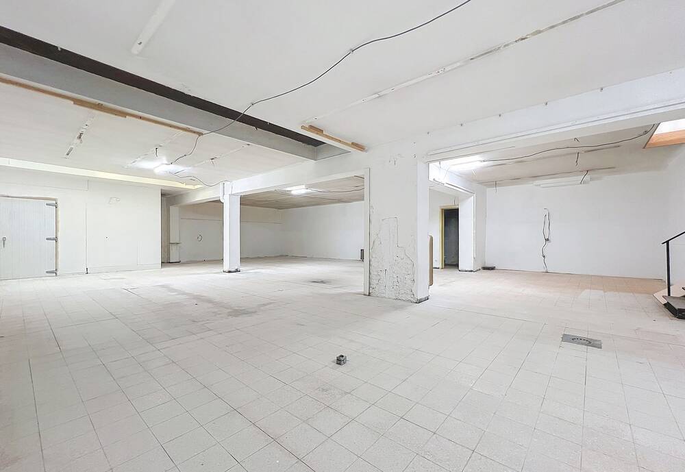 Commerce à vendre à Bruxelles 1000 499000.00€ chambres 292.00m² - annonce 476003