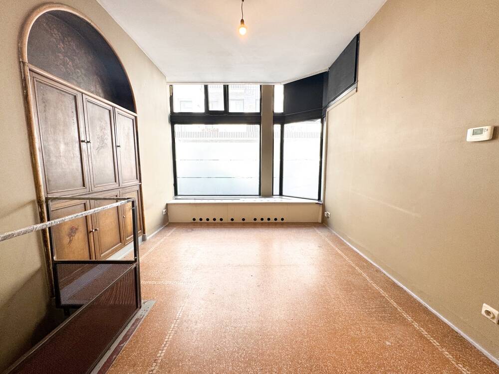 Handelszaak te huur in Elsene 1050 1000.00€ slaapkamers 60.00m² - Zoekertje 477091