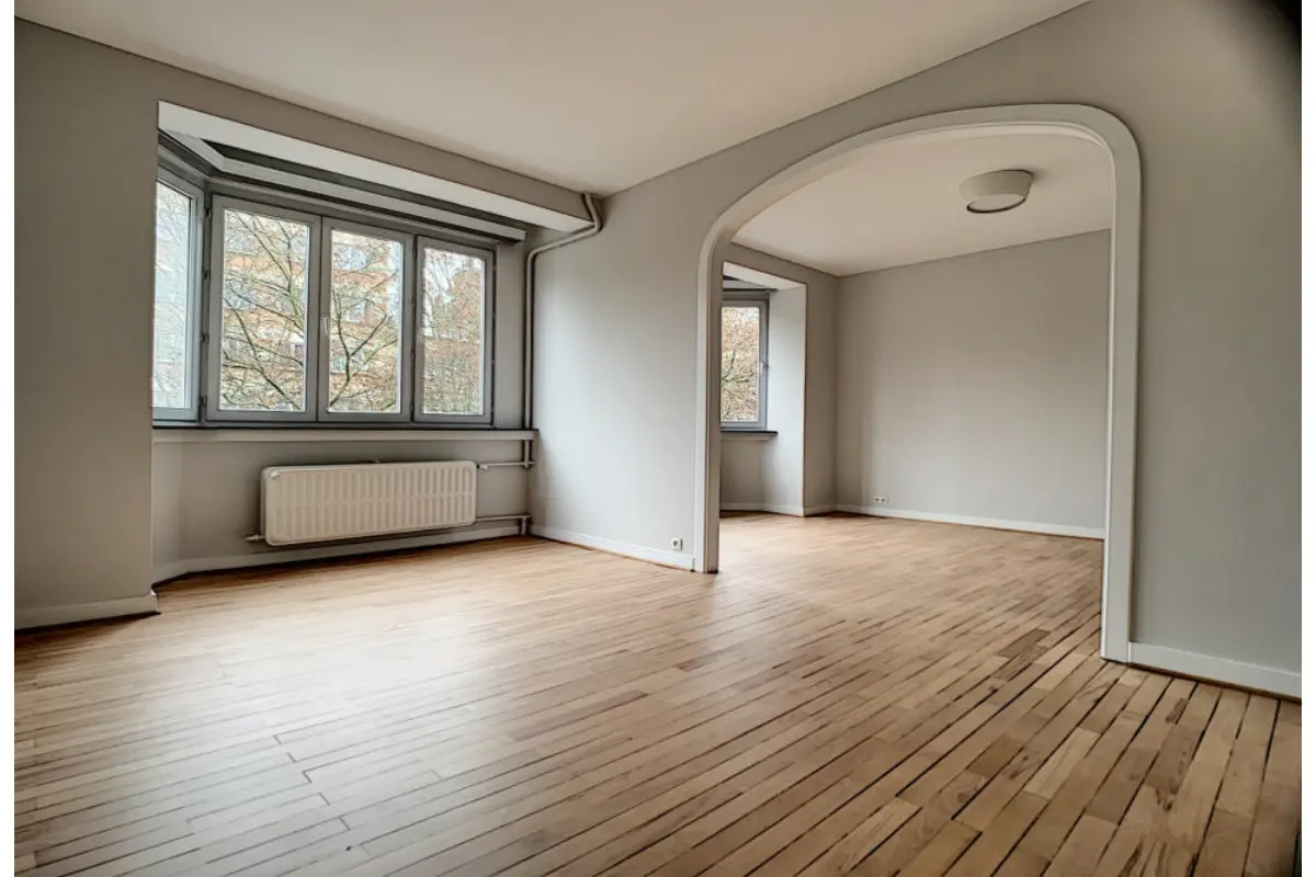 Appartement te  huur in Koekelberg 1081 1125.00€ 1 slaapkamers 106.00m² - Zoekertje 477573