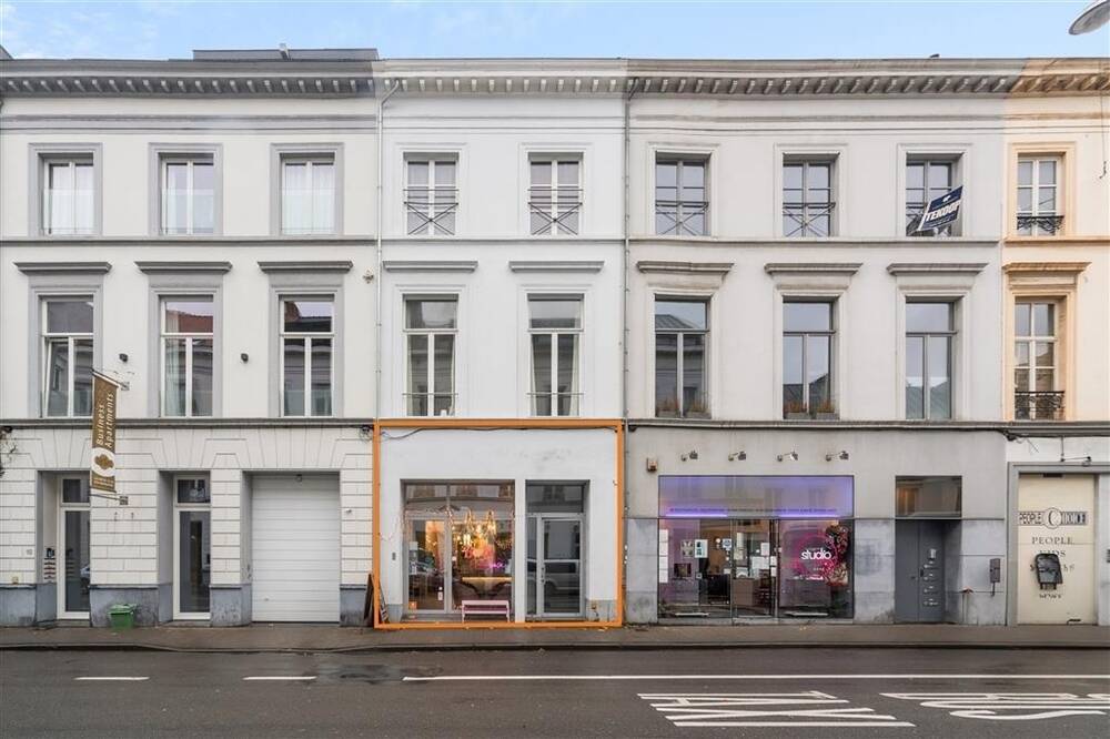 Handelszaak te koop in Gent 9000 360000.00€ slaapkamers 144.00m² - Zoekertje 477986