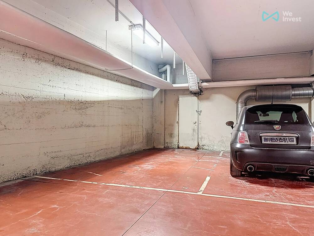Parking à louer à Saint-Gilles 1060 150.00€  chambres m² - annonce 478041
