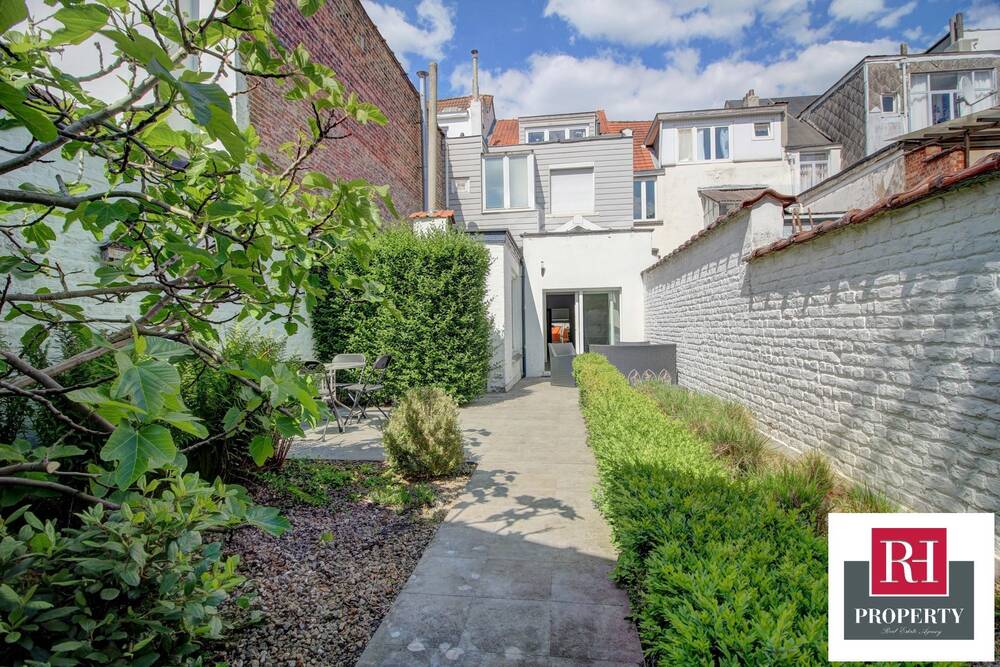 Handelszaak te huur in Oudergem 1160 1690.00€ slaapkamers 60.00m² - Zoekertje 477941