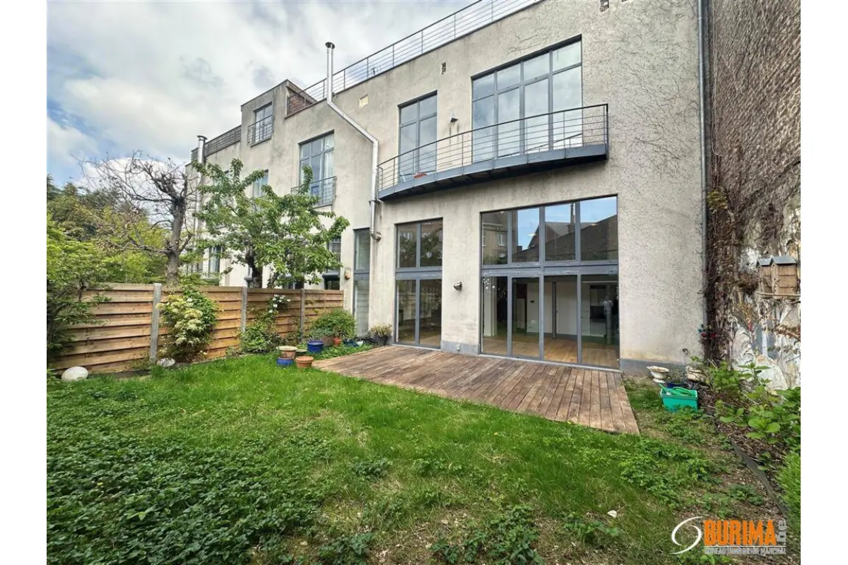 Rez-de-chaussée à louer à Bruxelles 1000 2750.00€ 3 chambres 281.00m² - annonce 478625