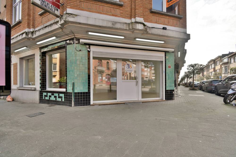 Handelszaak te huur in Jette 1090 1950.00€ slaapkamers 80.00m² - Zoekertje 477894