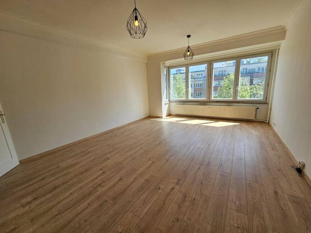 Studio à vendre à Uccle 1180 220000.00€ chambres 38.00m² - annonce 479132