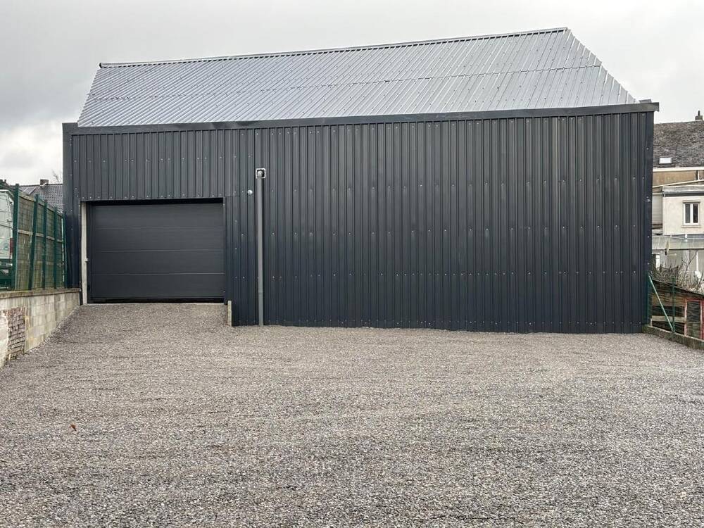 Handelszaak te koop in La Louvière 7100 520000.00€ 0 slaapkamers m² - Zoekertje 478947