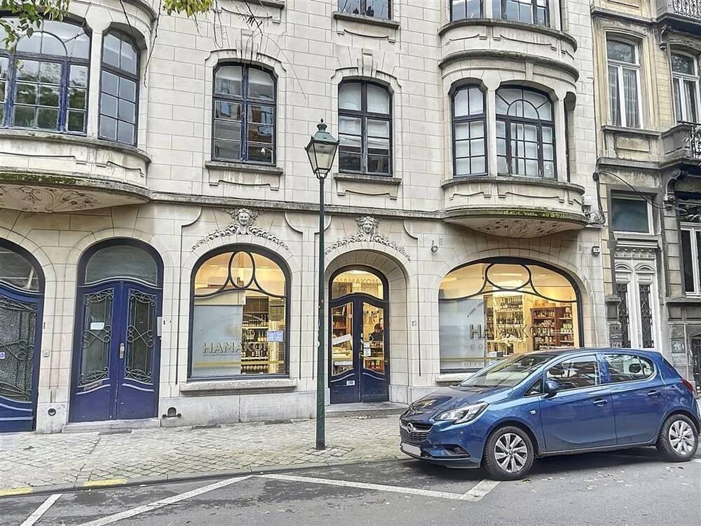 Handelszaak te koop in Sint-Gillis 1060 350000.00€ slaapkamers 113.00m² - Zoekertje 479488