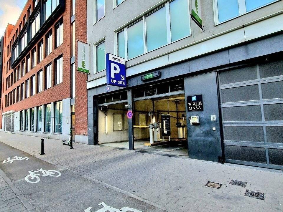 Parking / garage à vendre à Bruxelles 1000 33000.00€ chambres m² - annonce 479483
