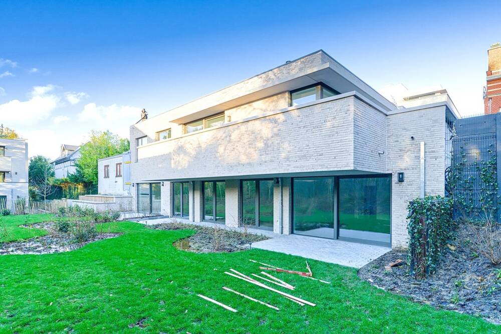 Benedenverdieping te huur in Ukkel 1180 3550.00€ 3 slaapkamers 194.00m² - Zoekertje 481419