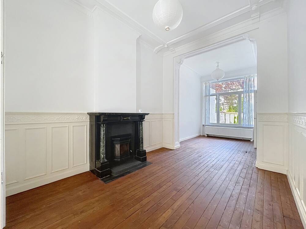 Rez-de-chaussée à louer à Ixelles 1050 1600.00€ 1 chambres 120.00m² - annonce 482894