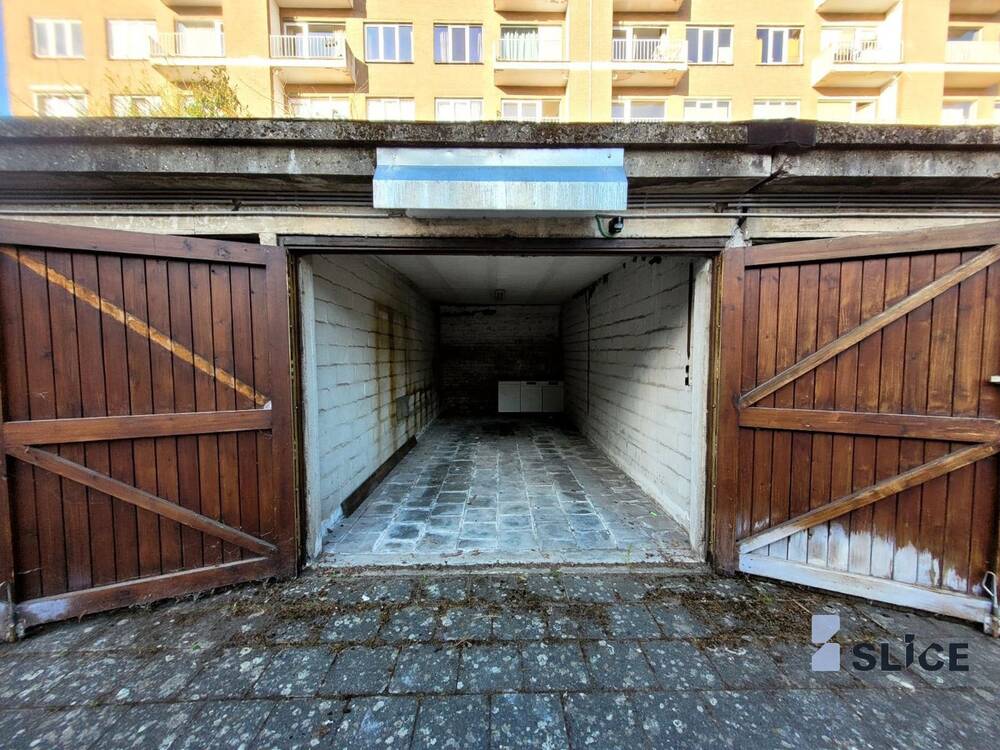 Parking / garage à vendre à Ixelles 1050 60000.00€ chambres m² - annonce 482647