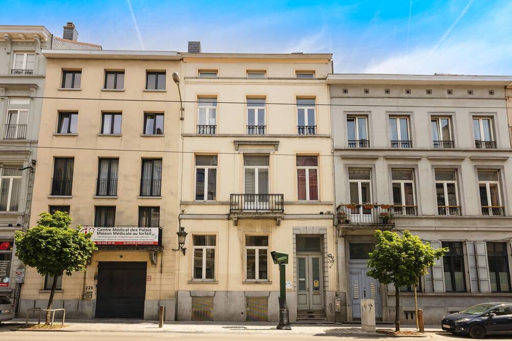 Commerce à vendre à Bruxelles 1000 445000.00€ chambres 142.00m² - annonce 482910