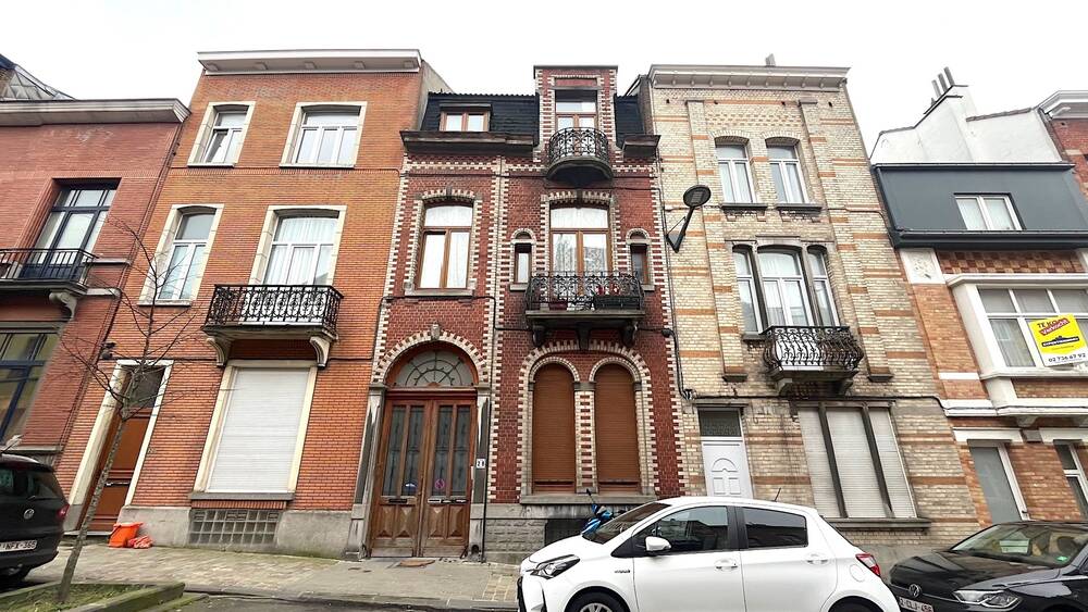 Huis te koop in Etterbeek 1040 825000.00€ 7 slaapkamers 290.00m² - Zoekertje 483815