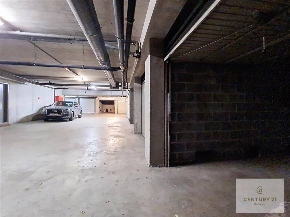 Box te  huur in Laken 1020 150.00€  slaapkamers m² - Zoekertje 486144